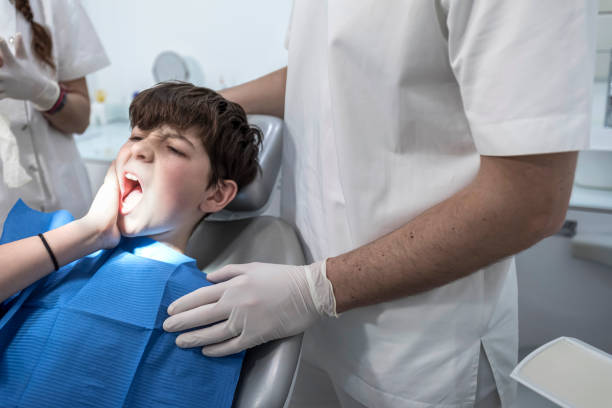 Best Emergency Treatment for Toothache in Wolverine Lake, MI